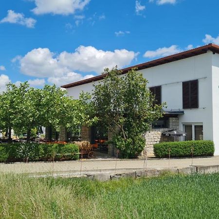 Landgasthof Waldhorn Bernstadt  Εξωτερικό φωτογραφία